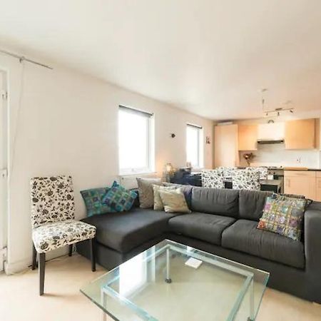 Large London Apartment Near Portobello Market, Notting Hill Exteriér fotografie
